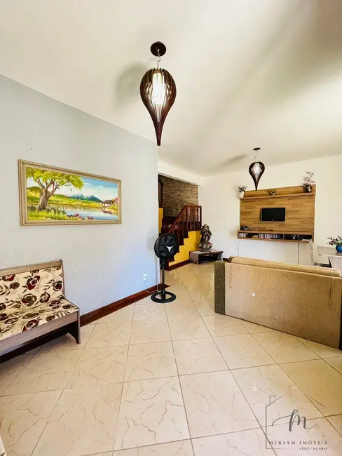 Foto 5 de Casa de Condomínio com 4 quartos à venda, 362m2 em Araruama - RJ