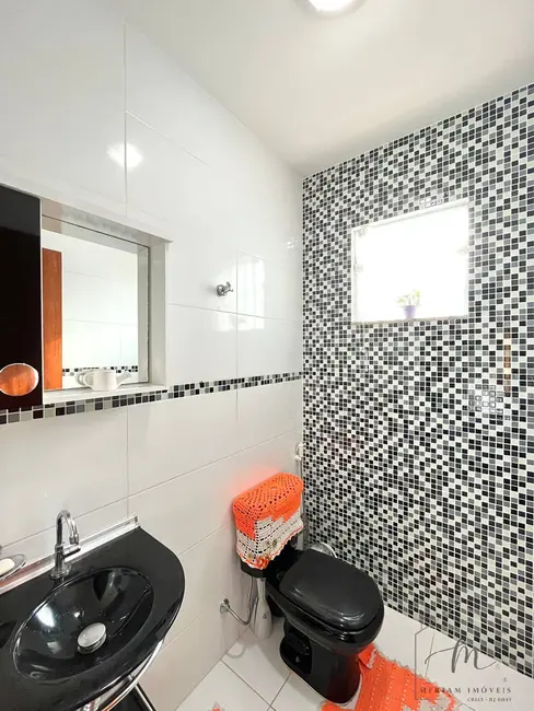 Casa com 8 quartos à venda, 640m2 em Praia Seca, Araruama - RJ - imagem 9 Foto 9 de Casa com 8 quartos à venda, 640m2 em Praia Seca, Araruama - RJ