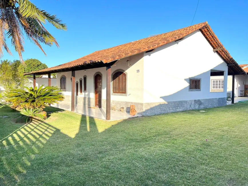 Foto 2 de Casa de Condomínio com 3 quartos à venda, 600m2 em Praia Seca, Araruama - RJ