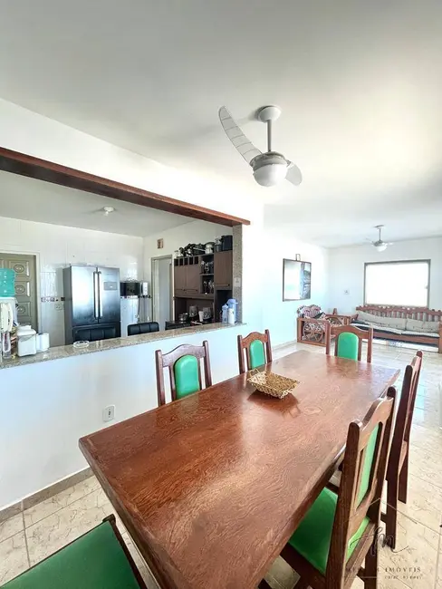 Casa com 5 quartos à venda em Praia Seca, Araruama - RJ - imagem 6 Foto 6 de Casa com 5 quartos à venda em Praia Seca, Araruama - RJ