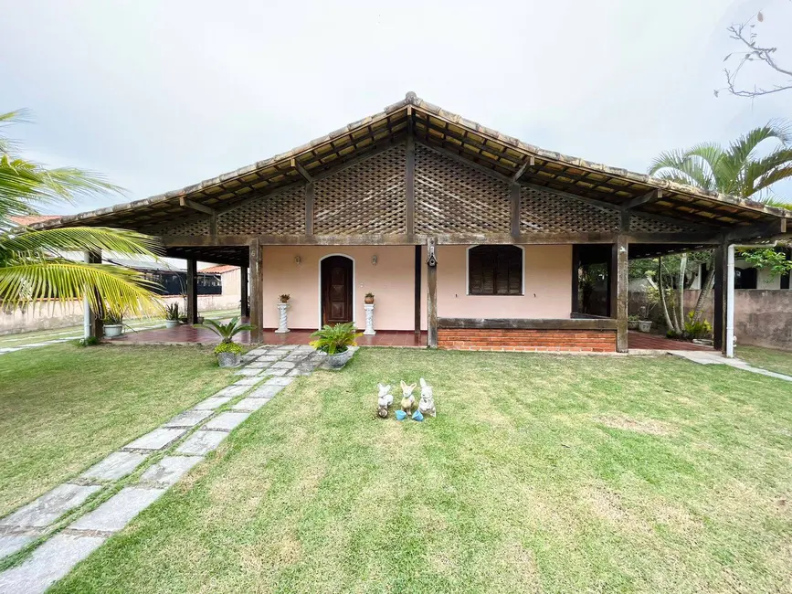 Foto 1 de Casa de Condomínio com 4 quartos à venda, 900m2 em Praia Seca, Araruama - RJ