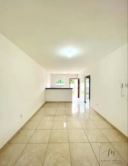 Casa com 2 quartos à venda em Araruama - RJ - imagem 4 Foto 4 de Casa com 2 quartos à venda em Araruama - RJ