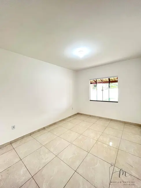 Casa com 2 quartos à venda em Araruama - RJ - imagem 9 Foto 9 de Casa com 2 quartos à venda em Araruama - RJ