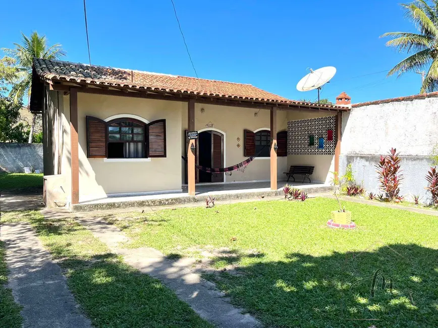 Casa com 3 quartos à venda em Praia Seca, Araruama - RJ - imagem 1 Foto 1 de Casa com 3 quartos à venda em Praia Seca, Araruama - RJ
