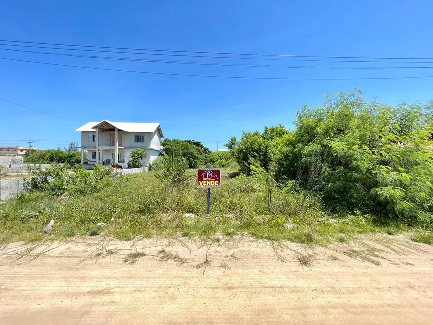 Foto 2 de Terreno / Lote à venda, 450m2 em Arraial Do Cabo - RJ