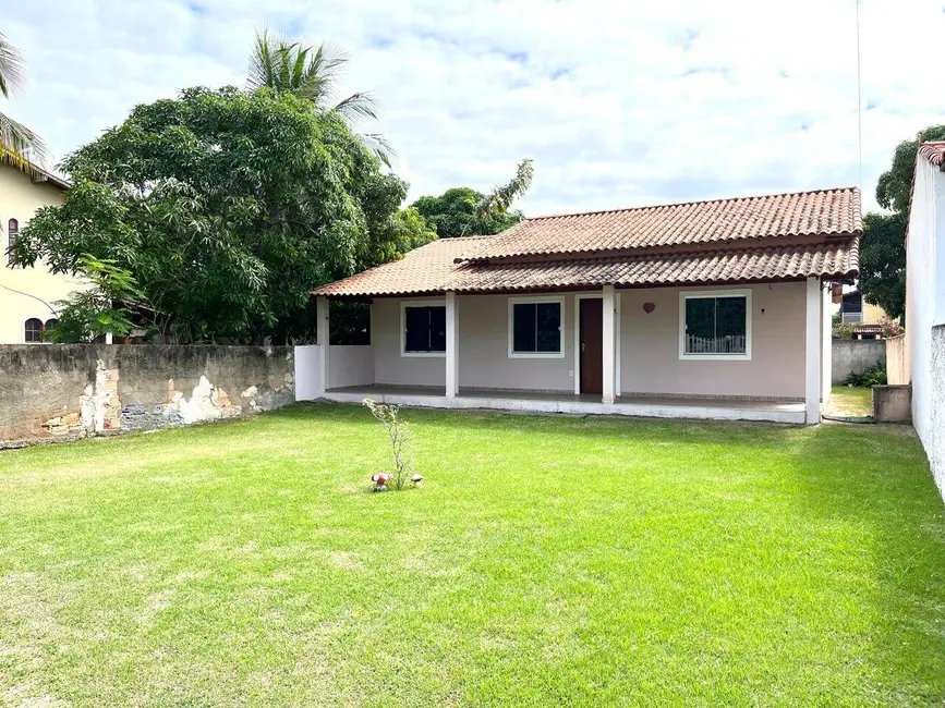 Foto 1 de Casa com 3 quartos à venda, 360m2 em Praia Seca, Araruama - RJ