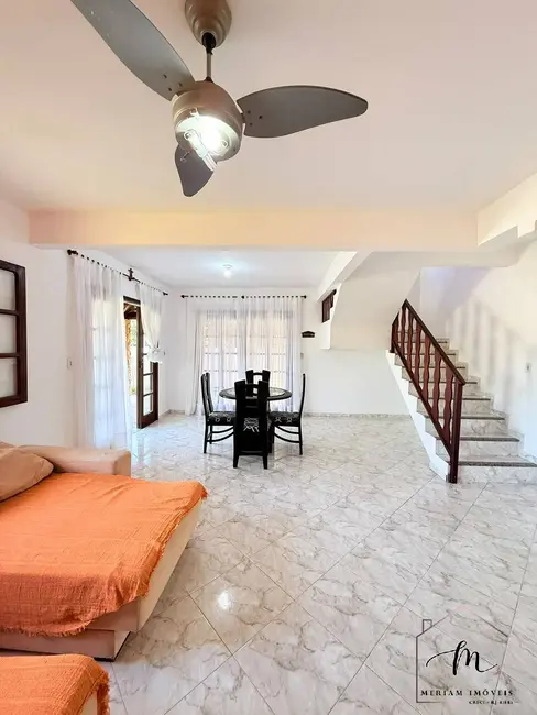 Foto 5 de Casa de Condomínio com 3 quartos à venda, 360m2 em Araruama - RJ