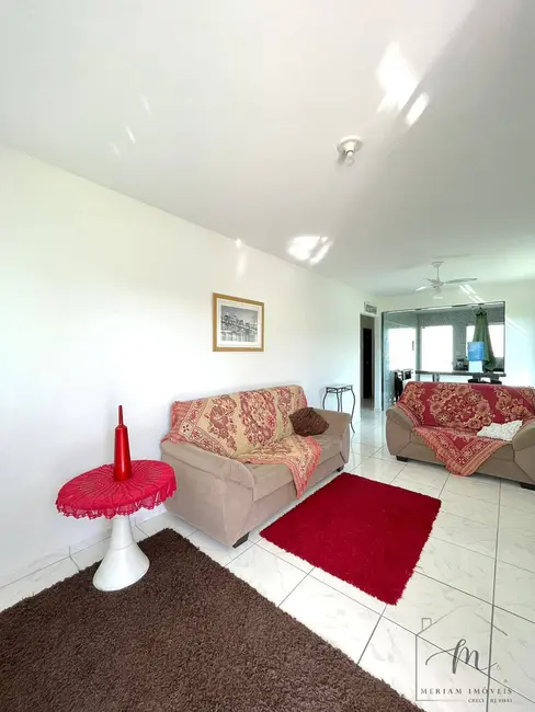 Foto 4 de Casa de Condomínio com 3 quartos à venda, 360m2 em Araruama - RJ