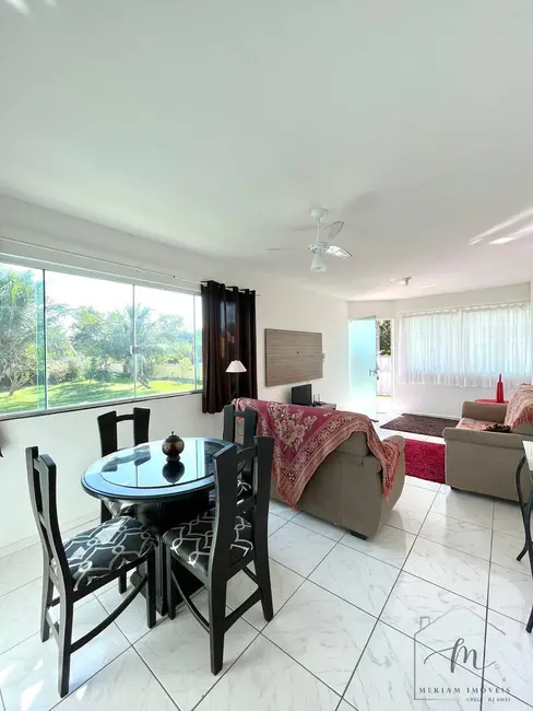 Foto 7 de Casa de Condomínio com 3 quartos à venda, 360m2 em Araruama - RJ