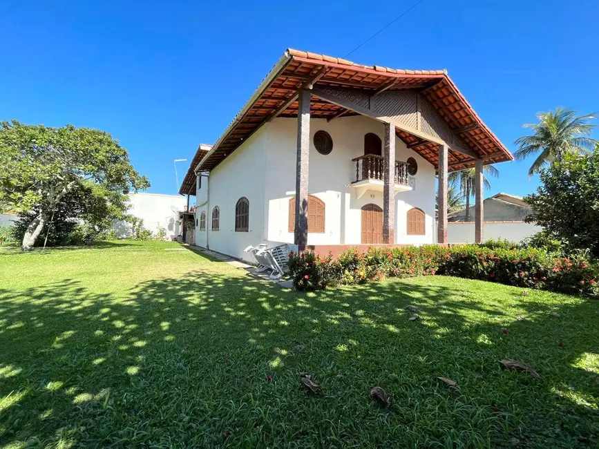 Foto 1 de Casa com 5 quartos à venda, 720m2 em Praia Seca, Araruama - RJ