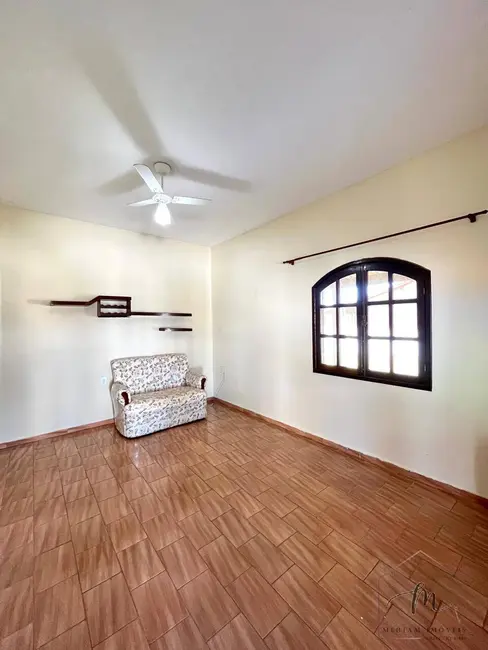 Foto 3 de Casa de Condomínio com 4 quartos à venda, 600m2 em Araruama - RJ