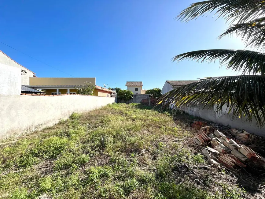 Foto 1 de Terreno / Lote à venda, 360m2 em Praia Seca, Araruama - RJ