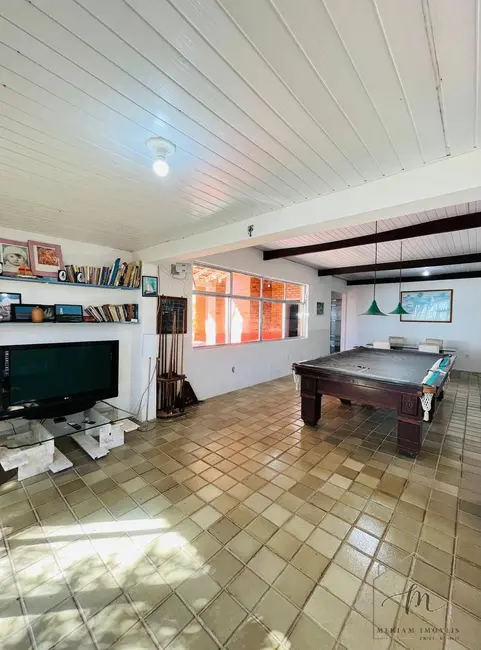 Casa com 4 quartos à venda em Araruama - RJ - imagem 5 Foto 5 de Casa com 4 quartos à venda em Araruama - RJ