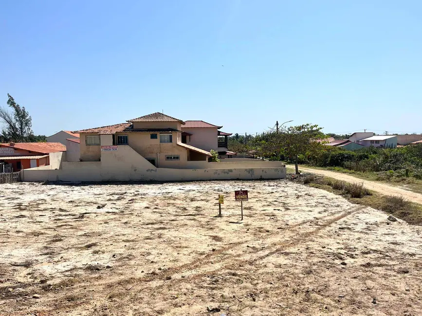 Foto 1 de Terreno / Lote à venda, 487m2 em Praia Seca, Araruama - RJ