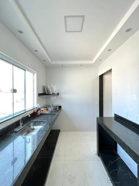 Foto 9 de Casa de Condomínio com 3 quartos à venda em Arraial Do Cabo - RJ