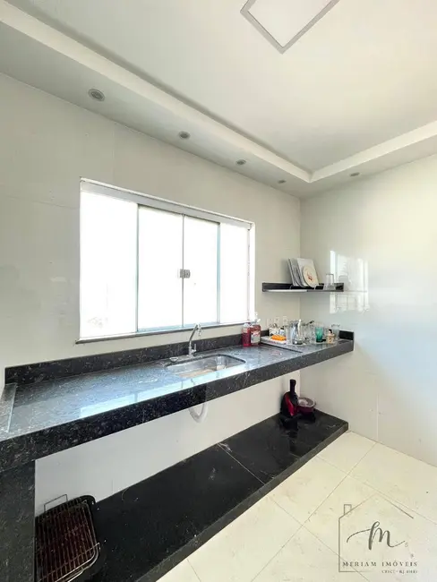 Foto 8 de Casa de Condomínio com 3 quartos à venda em Arraial Do Cabo - RJ