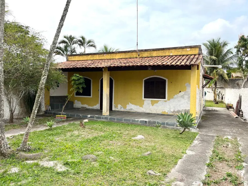 Foto 1 de Casa com 2 quartos à venda, 360m2 em Praia Seca, Araruama - RJ