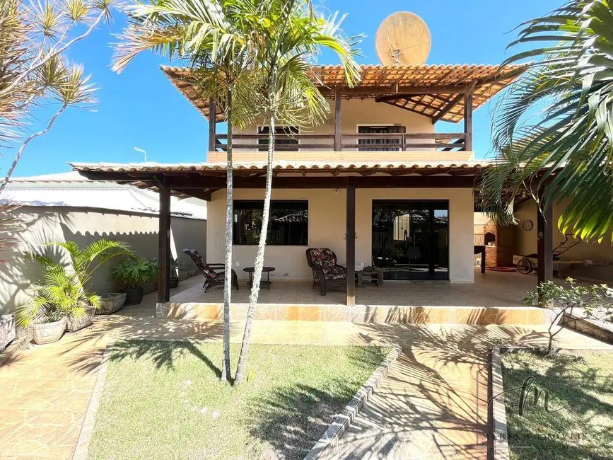 Foto 2 de Casa de Condomínio com 4 quartos à venda em Praia Seca, Araruama - RJ