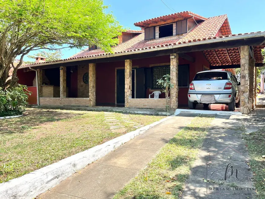 Foto 1 de Casa com 5 quartos à venda, 525m2 em Praia Seca, Araruama - RJ