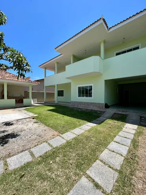Foto 2 de Casa com 4 quartos à venda, 620m2 em Praia Seca, Araruama - RJ