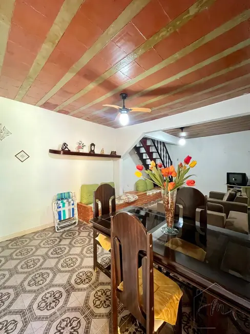 Foto 5 de Casa com 3 quartos à venda, 360m2 em Praia Seca, Araruama - RJ