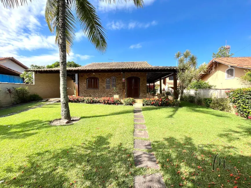 Foto 3 de Casa com 3 quartos à venda, 450m2 em Praia Seca, Araruama - RJ