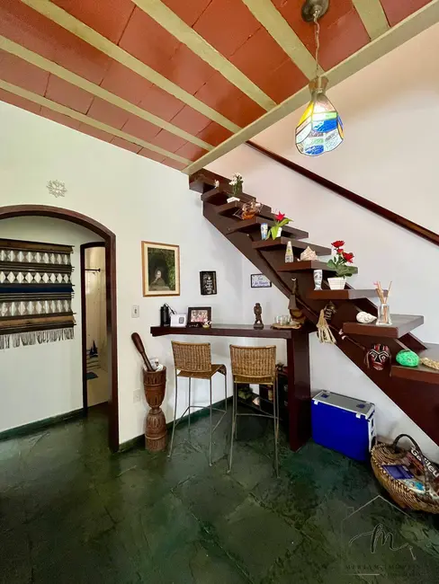 Casa com 3 quartos à venda, 360m2 em Praia Seca, Araruama - RJ - imagem 8 Foto 8 de Casa com 3 quartos à venda, 360m2 em Praia Seca, Araruama - RJ