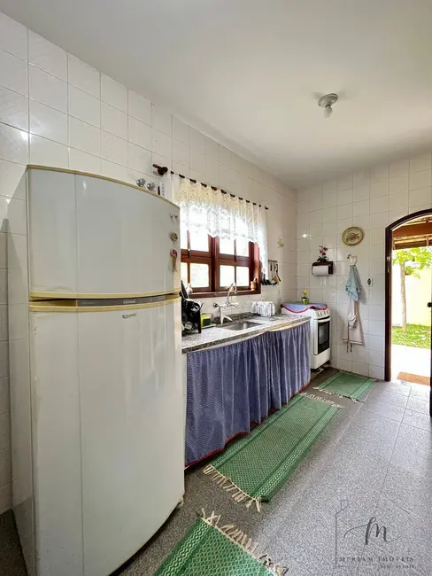 Casa com 3 quartos à venda, 360m2 em Praia Seca, Araruama - RJ - imagem 9 Foto 9 de Casa com 3 quartos à venda, 360m2 em Praia Seca, Araruama - RJ