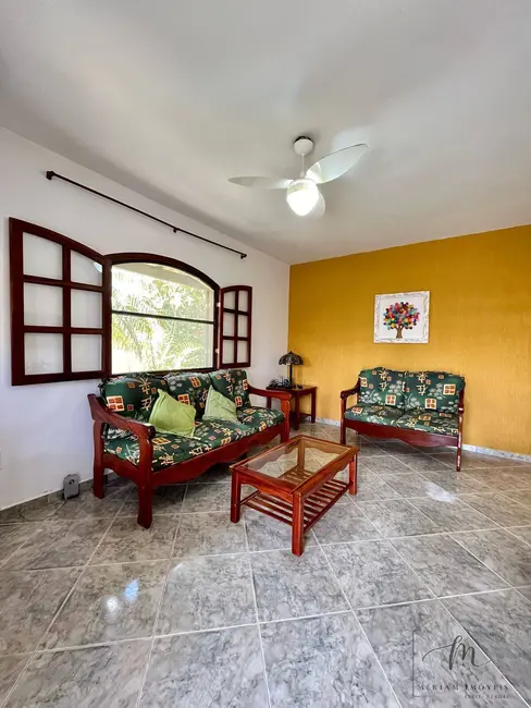 Foto 4 de Casa de Condomínio com 3 quartos à venda, 360m2 em Araruama - RJ