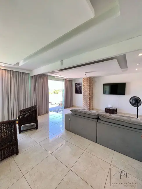 Foto 5 de Casa de Condomínio com 3 quartos à venda, 458m2 em Praia Seca, Araruama - RJ