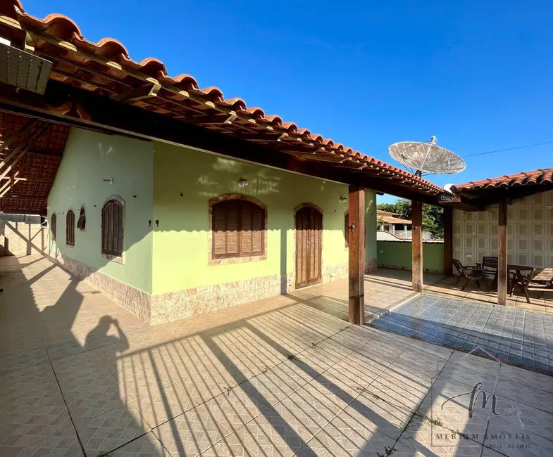 Foto 4 de Casa de Condomínio com 4 quartos à venda, 360m2 em Arraial Do Cabo - RJ
