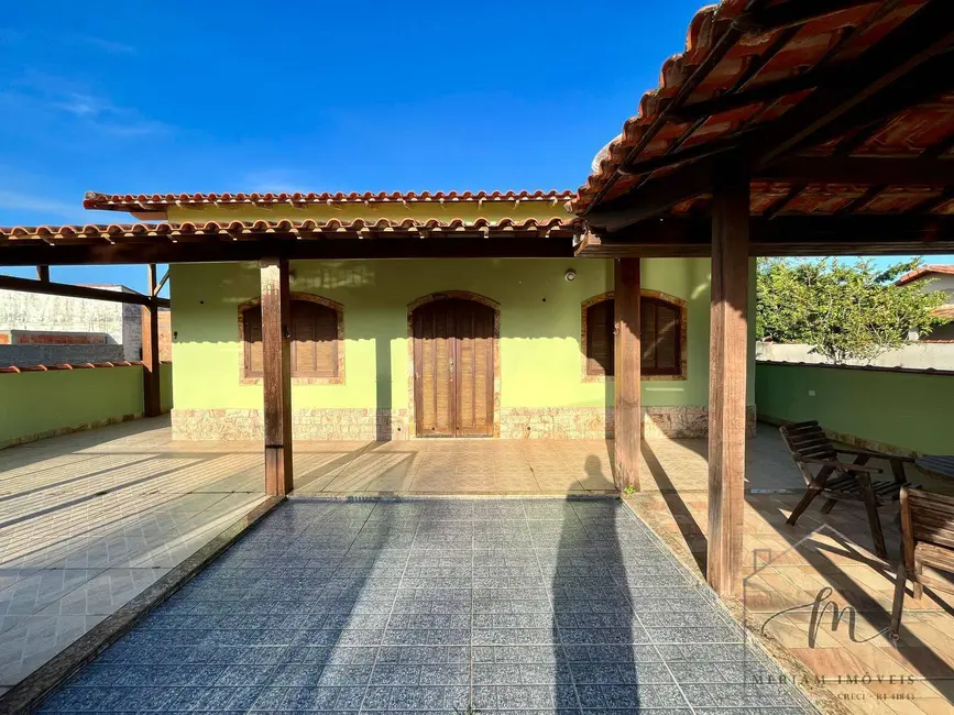 Foto 3 de Casa de Condomínio com 4 quartos à venda, 360m2 em Arraial Do Cabo - RJ