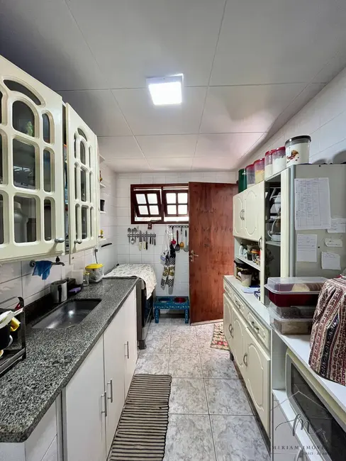 Foto 6 de Casa com 2 quartos à venda em Araruama - RJ