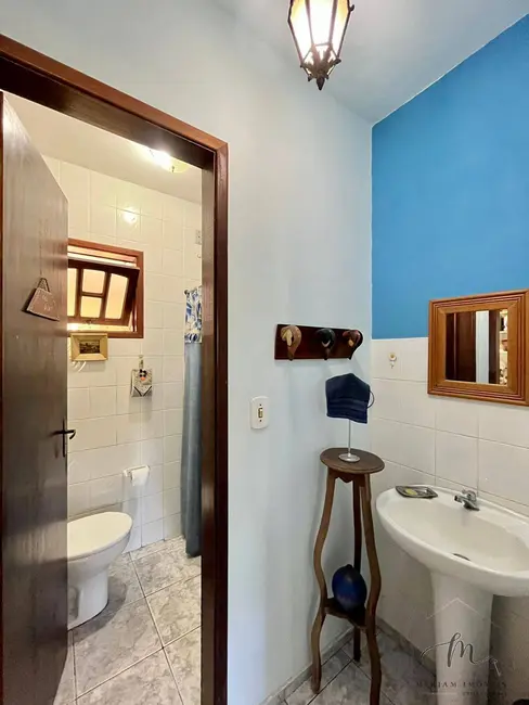 Foto 8 de Casa com 2 quartos à venda em Araruama - RJ