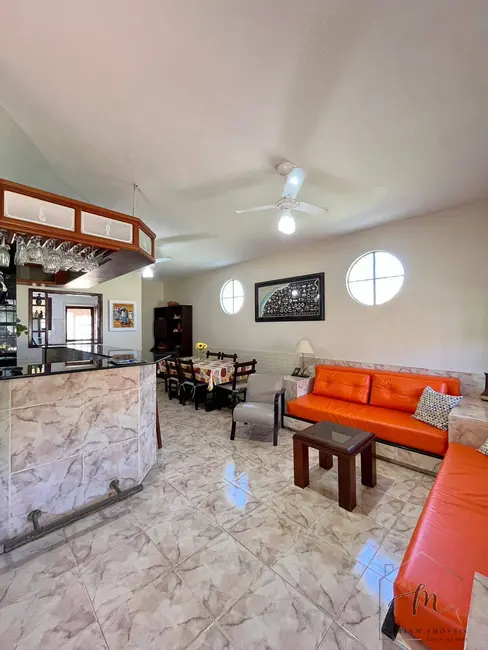 Foto 4 de Casa com 2 quartos à venda em Araruama - RJ