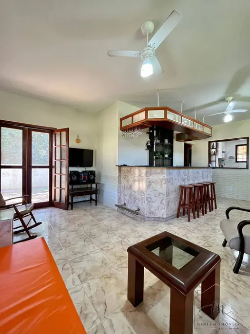 Foto 6 de Casa com 2 quartos à venda em Araruama - RJ