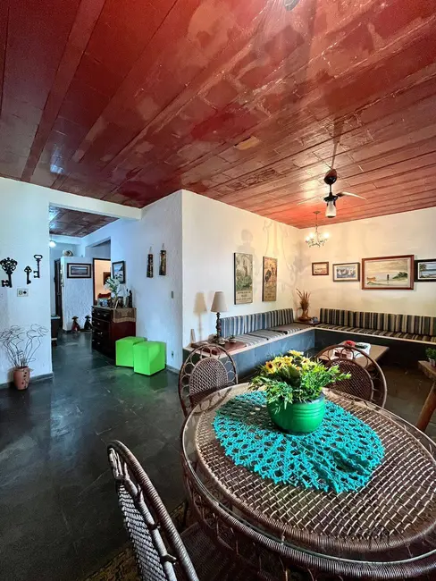 Foto 6 de Casa com 6 quartos à venda, 720m2 em Praia Seca, Araruama - RJ