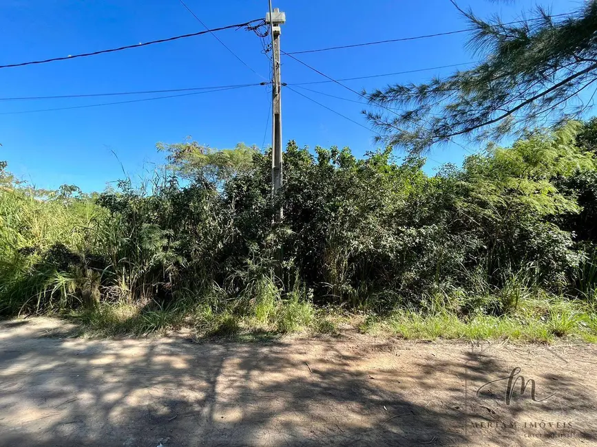 Foto 1 de Terreno / Lote à venda em Araruama - RJ