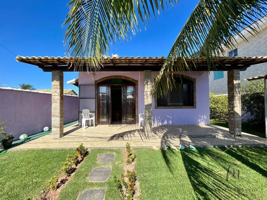 Foto 2 de Casa de Condomínio com 3 quartos à venda, 360m2 em Praia Seca, Araruama - RJ