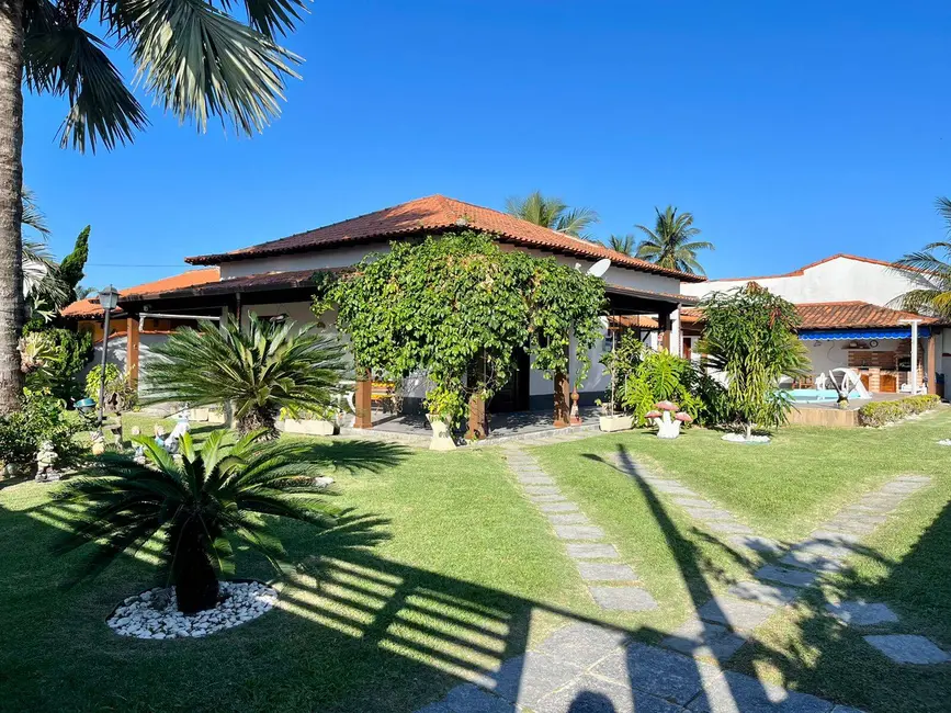 Foto 2 de Casa de Condomínio com 3 quartos à venda, 600m2 em Praia Seca, Araruama - RJ