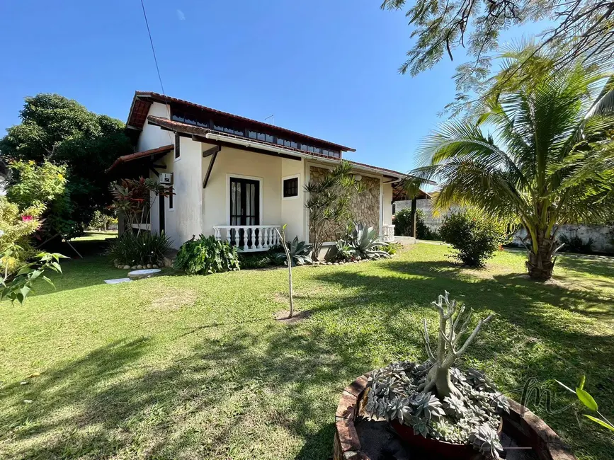 Casa de Condomínio com 4 quartos à venda, 900m2 em Praia Seca, Araruama - RJ - imagem 3 Foto 3 de Casa de Condomínio com 4 quartos à venda, 900m2 em Praia Seca, Araruama - RJ