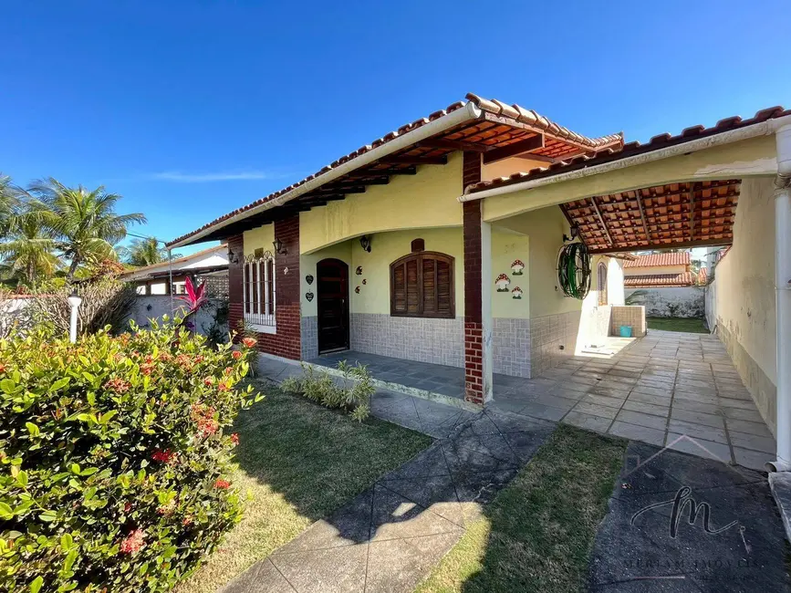 Foto 1 de Casa com 2 quartos à venda, 360m2 em Praia Seca, Araruama - RJ