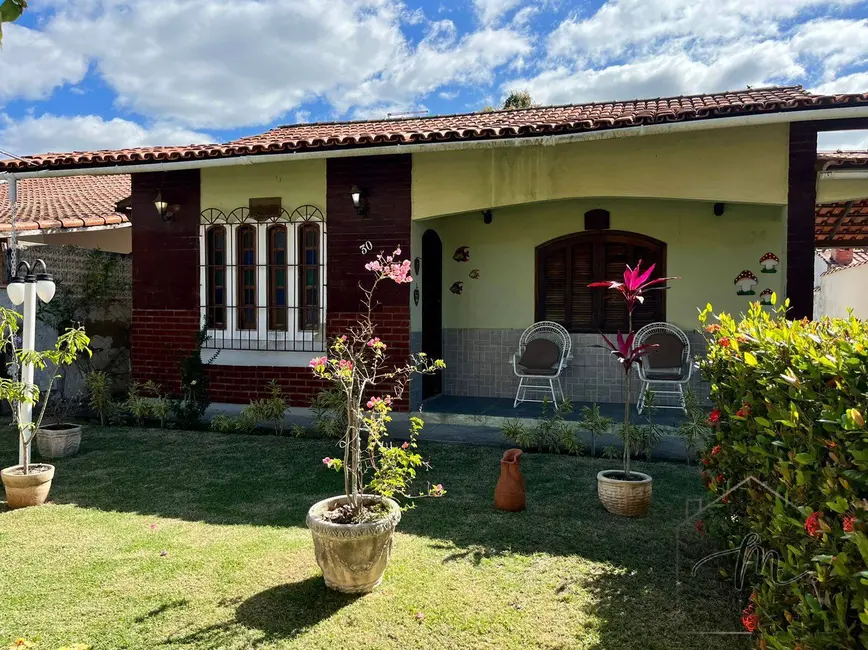 Foto 3 de Casa com 2 quartos à venda, 360m2 em Praia Seca, Araruama - RJ