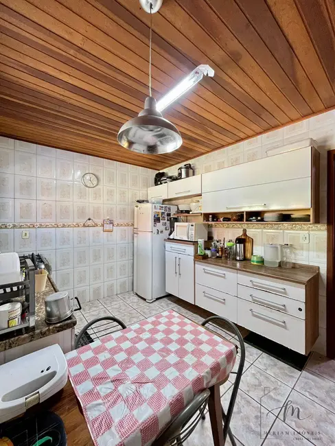 Casa com 4 quartos à venda, 450m2 em Praia Seca, Araruama - RJ - imagem 9 Foto 9 de Casa com 4 quartos à venda, 450m2 em Praia Seca, Araruama - RJ