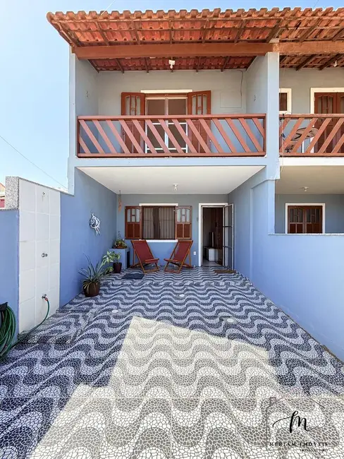 Foto 1 de Casa com 2 quartos à venda em Araruama - RJ