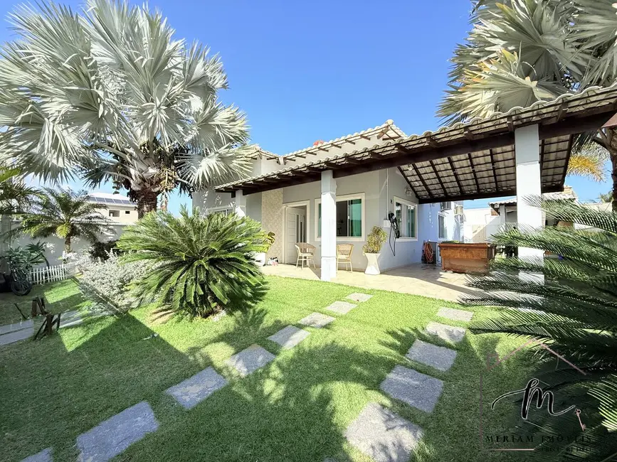 Foto 1 de Casa de Condomínio com 5 quartos à venda, 480m2 em Praia Seca, Araruama - RJ