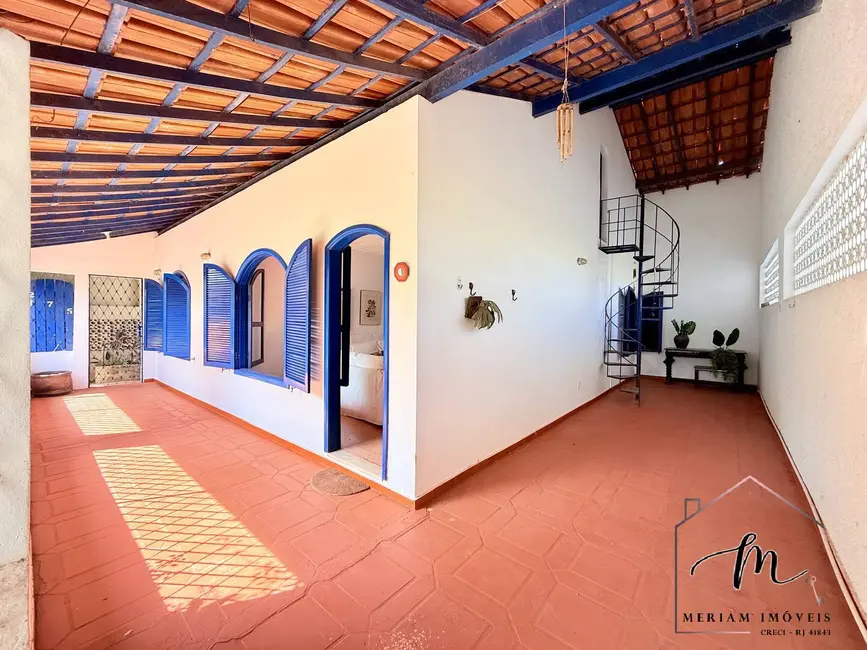 Casa com 4 quartos à venda, 360m2 em Araruama - RJ - imagem 4 Foto 4 de Casa com 4 quartos à venda, 360m2 em Araruama - RJ