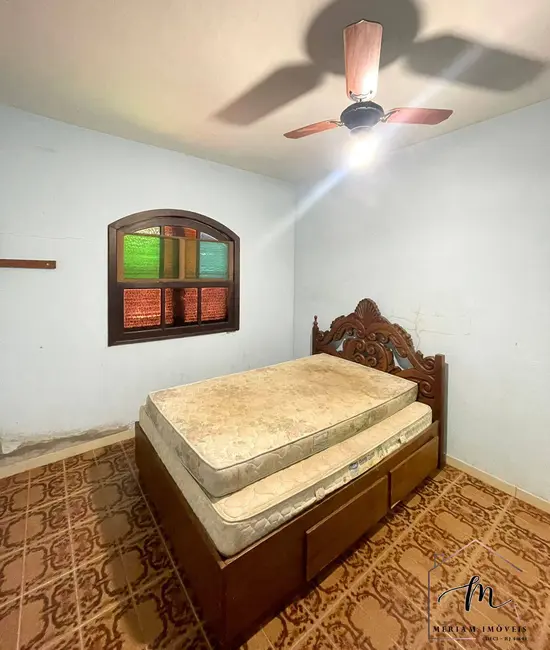 Foto 2 de Casa com 2 quartos à venda em Araruama - RJ