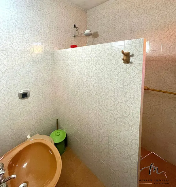 Casa com 2 quartos à venda em Araruama - RJ - imagem 4 Foto 4 de Casa com 2 quartos à venda em Araruama - RJ