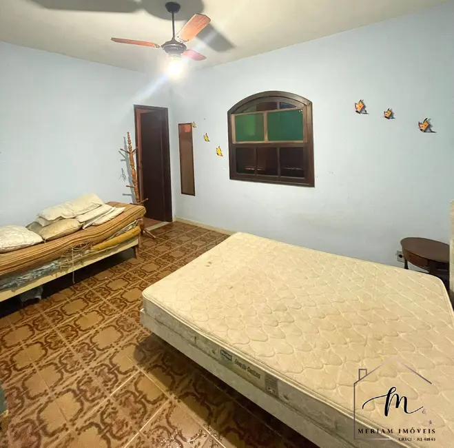 Casa com 2 quartos à venda em Araruama - RJ - imagem 3 Foto 3 de Casa com 2 quartos à venda em Araruama - RJ